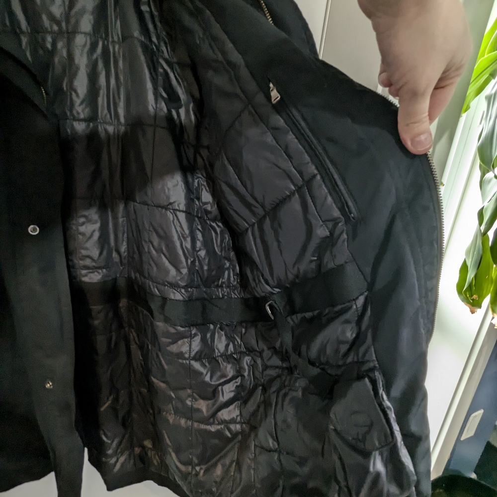 Boss Black Performance Jacket with Relaxed Fit and Zipper Closure - Picture 3 of 5